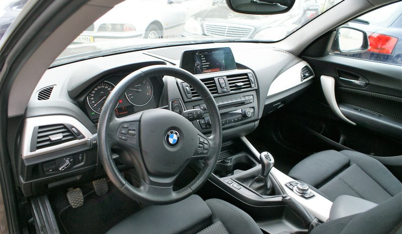 BMW 120 D Line Sport cheio
