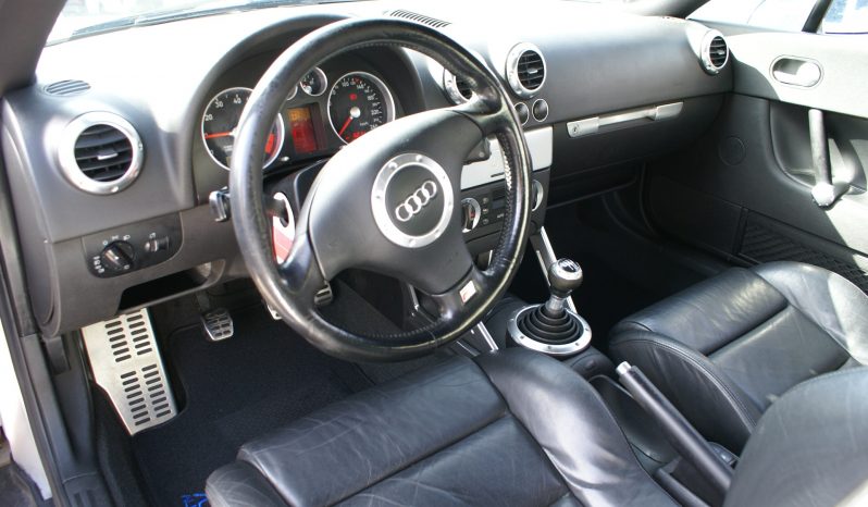 Audi TT Coupé 1.8 Turbo cheio